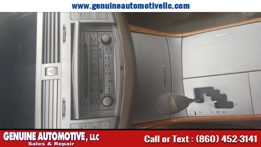 2005 Toyota Avalon 4dr Sdn XLS, available for sale in East Hartford, Connecticut | Genuine Automotive LLC. East Hartford, Connecticut 2005 Toyota Avalon 4dr Sdn XLS, available for sale in East Hartford, Connecticut | Genuine Automotive LLC. East Hartford, Connecticut