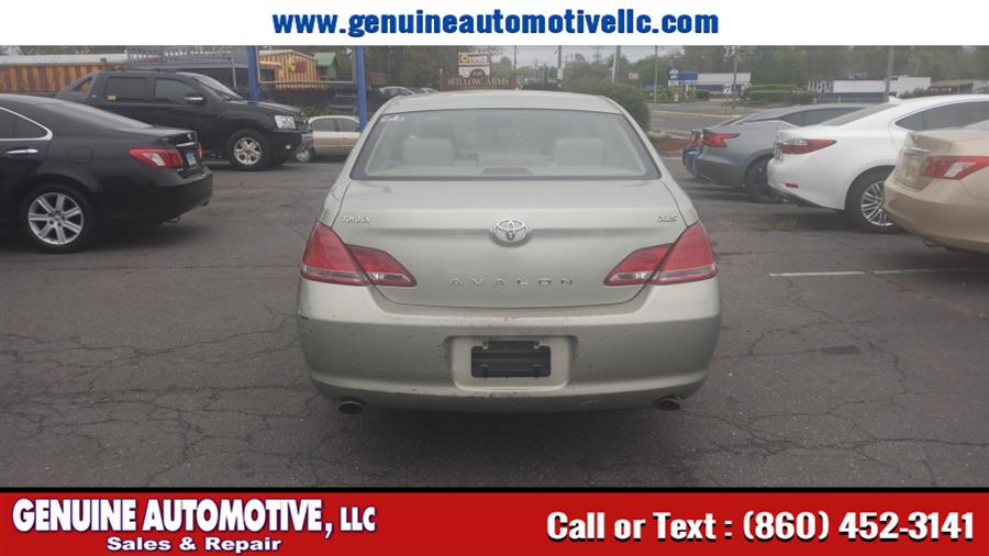 2005 Toyota Avalon 4dr Sdn XLS, available for sale in East Hartford, Connecticut | Genuine Automotive LLC. East Hartford, Connecticut 2005 Toyota Avalon 4dr Sdn XLS, available for sale in East Hartford, Connecticut | Genuine Automotive LLC. East Hartford, Connecticut