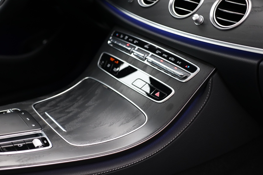 2022 Mercedes-Benz E-Class E 350 4MATIC Sedan, available for sale in Jamaica, New York | Hillside Auto Mall Inc.. Jamaica, New York 2022 Mercedes-Benz E-Class E 350 4MATIC Sedan, available for sale in Jamaica, New York | Hillside Auto Mall Inc.. Jamaica, New York