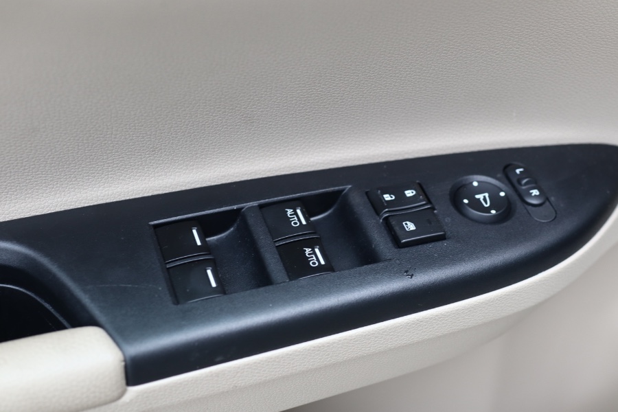 2015 Honda Accord Sedan 4dr V6 Auto EX-L, available for sale in Jamaica, New York | Hillside Auto Mall Inc.. Jamaica, New York 2015 Honda Accord Sedan 4dr V6 Auto EX-L, available for sale in Jamaica, New York | Hillside Auto Mall Inc.. Jamaica, New York