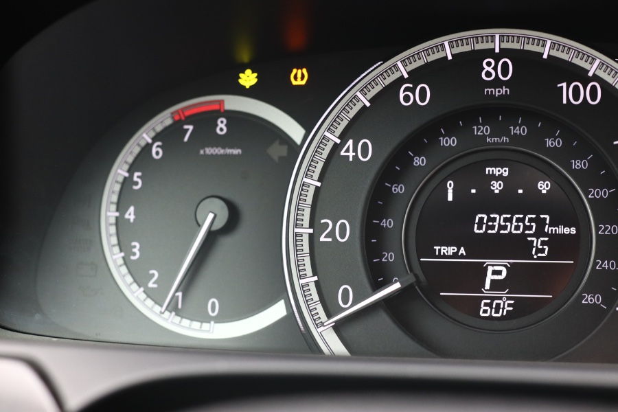 2015 Honda Accord Sedan 4dr V6 Auto EX-L, available for sale in Jamaica, New York | Hillside Auto Mall Inc.. Jamaica, New York 2015 Honda Accord Sedan 4dr V6 Auto EX-L, available for sale in Jamaica, New York | Hillside Auto Mall Inc.. Jamaica, New York
