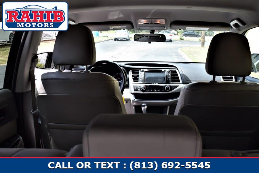 2016 Toyota Highlander FWD 4dr V6 LE Plus (Natl), available for sale in Winter Park, Florida | Rahib Motors. Winter Park, Florida 2016 Toyota Highlander FWD 4dr V6 LE Plus (Natl), available for sale in Winter Park, Florida | Rahib Motors. Winter Park, Florida