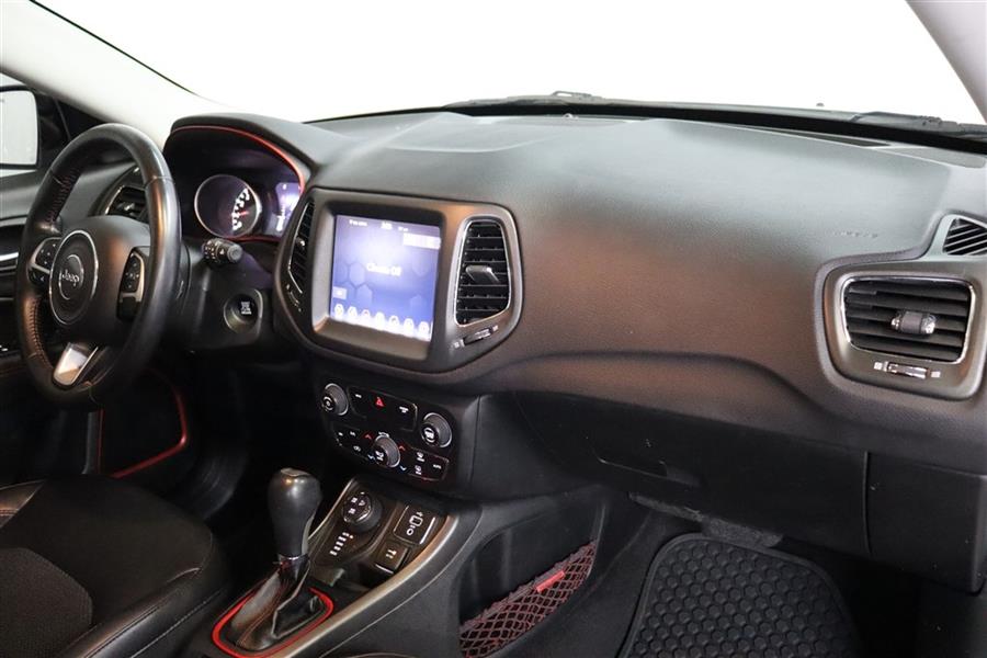2018 Jeep Compass TRAILHAWK, available for sale in Paterson, New Jersey | Fast Track Motors. Paterson, New Jersey 2018 Jeep Compass TRAILHAWK, available for sale in Paterson, New Jersey | Fast Track Motors. Paterson, New Jersey