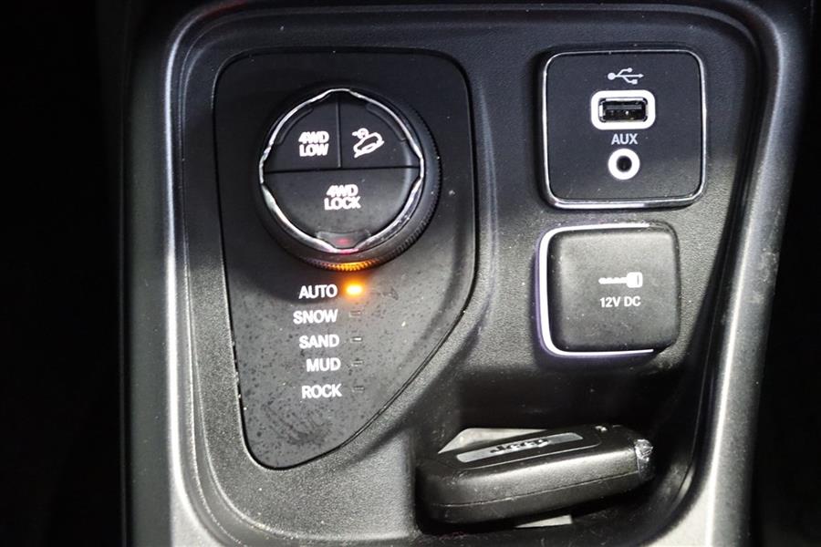 2018 Jeep Compass TRAILHAWK, available for sale in Paterson, New Jersey | Fast Track Motors. Paterson, New Jersey 2018 Jeep Compass TRAILHAWK, available for sale in Paterson, New Jersey | Fast Track Motors. Paterson, New Jersey