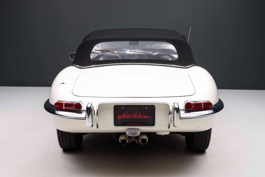 1964 Jaguar XKE Series 1, available for sale in North Salem, New York | Meccanic Shop North Inc. North Salem, New York 1964 Jaguar XKE Series 1, available for sale in North Salem, New York | Meccanic Shop North Inc. North Salem, New York