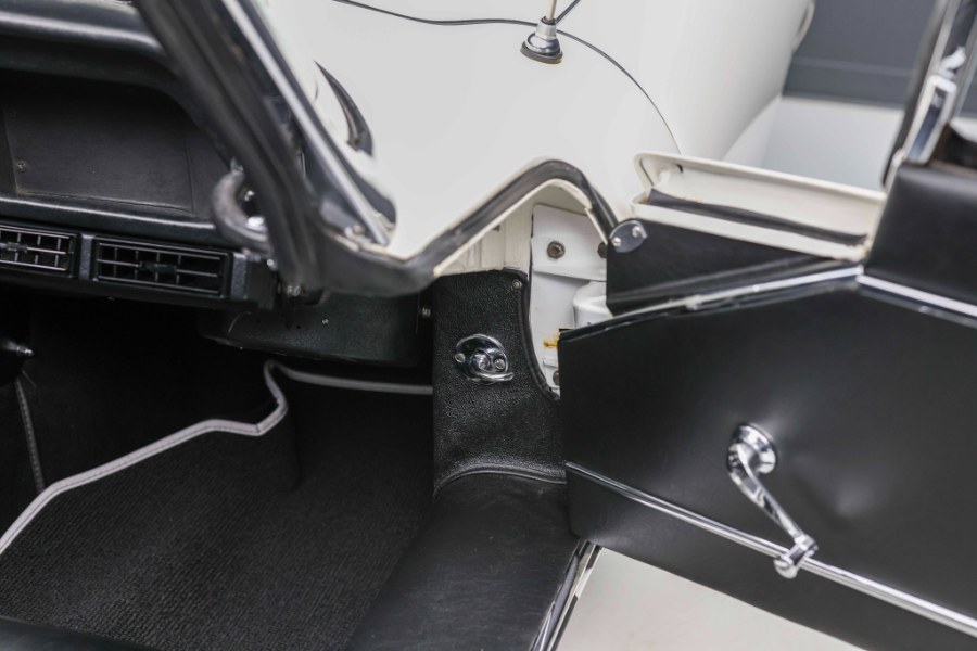 1964 Jaguar XKE Series 1, available for sale in North Salem, New York | Meccanic Shop North Inc. North Salem, New York 1964 Jaguar XKE Series 1, available for sale in North Salem, New York | Meccanic Shop North Inc. North Salem, New York