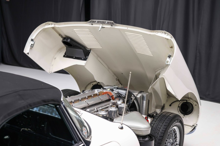 1964 Jaguar XKE Series 1, available for sale in North Salem, New York | Meccanic Shop North Inc. North Salem, New York 1964 Jaguar XKE Series 1, available for sale in North Salem, New York | Meccanic Shop North Inc. North Salem, New York