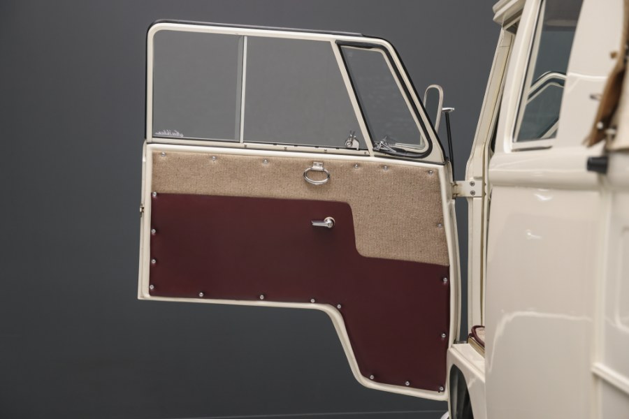 1964 Volkswagen Type 2 Dual Cab Dual Cab, available for sale in North Salem, New York | Meccanic Shop North Inc. North Salem, New York 1964 Volkswagen Type 2 Dual Cab Dual Cab, available for sale in North Salem, New York | Meccanic Shop North Inc. North Salem, New York