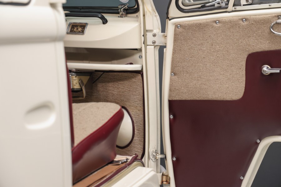 1964 Volkswagen Type 2 Dual Cab Dual Cab, available for sale in North Salem, New York | Meccanic Shop North Inc. North Salem, New York 1964 Volkswagen Type 2 Dual Cab Dual Cab, available for sale in North Salem, New York | Meccanic Shop North Inc. North Salem, New York
