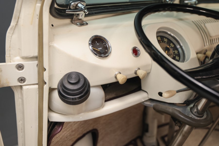 1964 Volkswagen Type 2 Dual Cab Dual Cab, available for sale in North Salem, New York | Meccanic Shop North Inc. North Salem, New York 1964 Volkswagen Type 2 Dual Cab Dual Cab, available for sale in North Salem, New York | Meccanic Shop North Inc. North Salem, New York