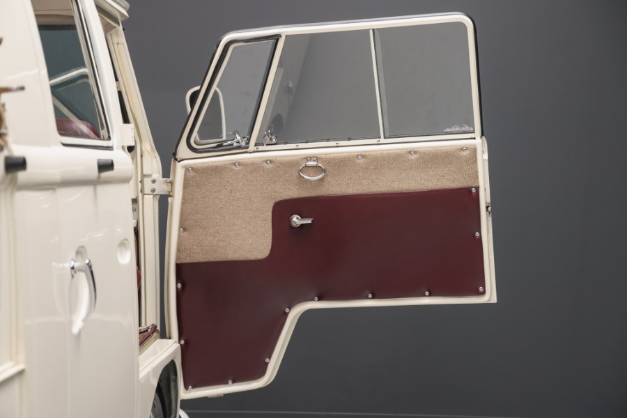 1964 Volkswagen Type 2 Dual Cab Dual Cab, available for sale in North Salem, New York | Meccanic Shop North Inc. North Salem, New York 1964 Volkswagen Type 2 Dual Cab Dual Cab, available for sale in North Salem, New York | Meccanic Shop North Inc. North Salem, New York