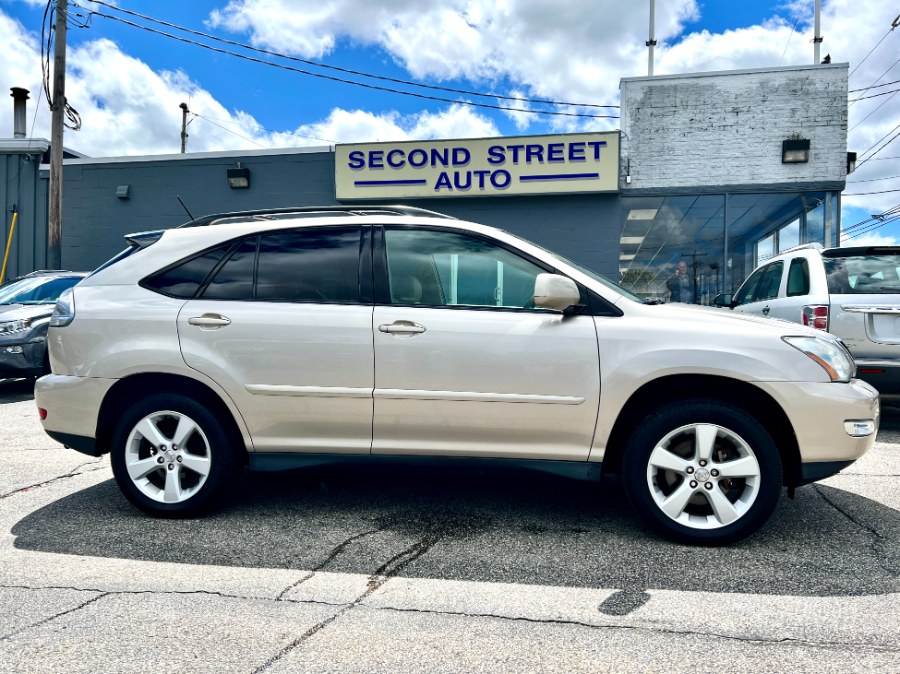 Used Lexus RX 330 4dr SUV AWD 2005 | Second Street Auto Sales Inc. Manchester, New Hampshire