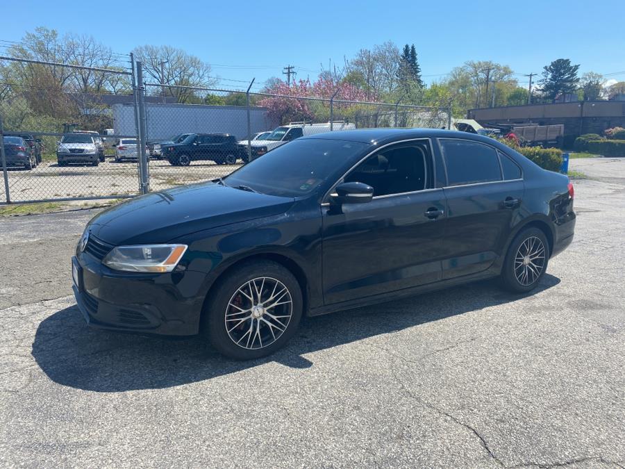 2014 Volkswagen Jetta Sedan 4dr Auto SE PZEV, available for sale in Milford, Connecticut | Dealertown Auto Wholesalers. Milford, Connecticut 2014 Volkswagen Jetta Sedan 4dr Auto SE PZEV, available for sale in Milford, Connecticut | Dealertown Auto Wholesalers. Milford, Connecticut