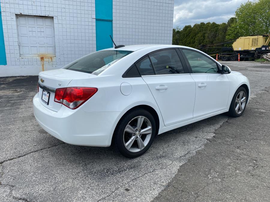 2016 Chevrolet Cruze Limited 4dr Sdn Auto LT w/2LT, available for sale in Milford, Connecticut | Dealertown Auto Wholesalers. Milford, Connecticut 2016 Chevrolet Cruze Limited 4dr Sdn Auto LT w/2LT, available for sale in Milford, Connecticut | Dealertown Auto Wholesalers. Milford, Connecticut