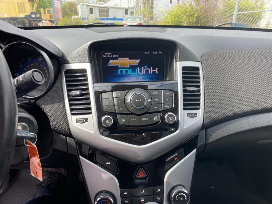 2016 Chevrolet Cruze Limited 4dr Sdn Auto LT w/2LT, available for sale in Milford, Connecticut | Dealertown Auto Wholesalers. Milford, Connecticut 2016 Chevrolet Cruze Limited 4dr Sdn Auto LT w/2LT, available for sale in Milford, Connecticut | Dealertown Auto Wholesalers. Milford, Connecticut
