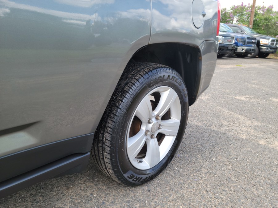 2012 Jeep Compass 4WD 4dr Sport, available for sale in East Windsor, Connecticut | Toro Auto. East Windsor, Connecticut 2012 Jeep Compass 4WD 4dr Sport, available for sale in East Windsor, Connecticut | Toro Auto. East Windsor, Connecticut
