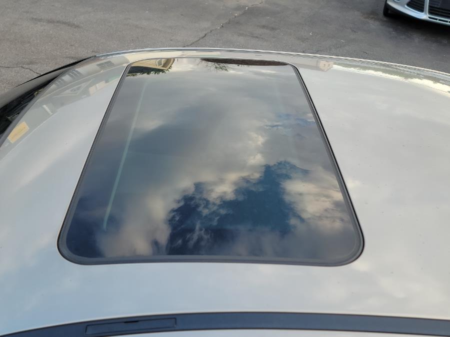 2011 BMW 3 Series 4dr Sdn 328i xDrive AWD SULEV, available for sale in Philadelphia, Pennsylvania | Eugen's Auto Sales & Repairs. Philadelphia, Pennsylvania 2011 BMW 3 Series 4dr Sdn 328i xDrive AWD SULEV, available for sale in Philadelphia, Pennsylvania | Eugen's Auto Sales & Repairs. Philadelphia, Pennsylvania