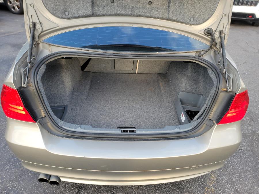 2011 BMW 3 Series 4dr Sdn 328i xDrive AWD SULEV, available for sale in Philadelphia, Pennsylvania | Eugen's Auto Sales & Repairs. Philadelphia, Pennsylvania 2011 BMW 3 Series 4dr Sdn 328i xDrive AWD SULEV, available for sale in Philadelphia, Pennsylvania | Eugen's Auto Sales & Repairs. Philadelphia, Pennsylvania
