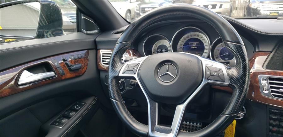 2014 Mercedes-Benz CLS-Class 4dr Sdn CLS550 4MATIC, available for sale in Little Ferry, New Jersey | Victoria Preowned Autos Inc. Little Ferry, New Jersey 2014 Mercedes-Benz CLS-Class 4dr Sdn CLS550 4MATIC, available for sale in Little Ferry, New Jersey | Victoria Preowned Autos Inc. Little Ferry, New Jersey