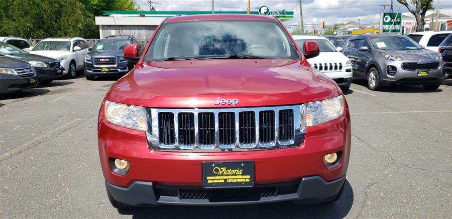 Used 2011 Jeep Grand Cherokee in Little Ferry, New Jersey | Victoria Preowned Autos Inc. Little Ferry, New Jersey