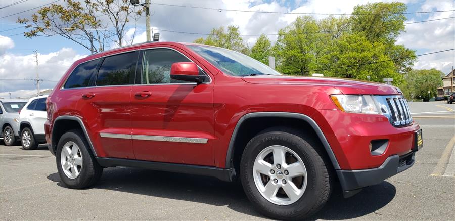 2011 Jeep Grand Cherokee 4WD 4dr Laredo, available for sale in Little Ferry, New Jersey | Victoria Preowned Autos Inc. Little Ferry, New Jersey 2011 Jeep Grand Cherokee 4WD 4dr Laredo, available for sale in Little Ferry, New Jersey | Victoria Preowned Autos Inc. Little Ferry, New Jersey