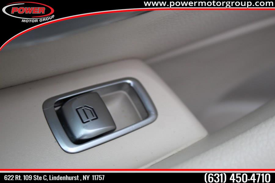 2017 Mercedes-Benz E-Class E 300 Luxury 4MATIC Sedan, available for sale in Lindenhurst, New York | Power Motor Group. Lindenhurst, New York 2017 Mercedes-Benz E-Class E 300 Luxury 4MATIC Sedan, available for sale in Lindenhurst, New York | Power Motor Group. Lindenhurst, New York