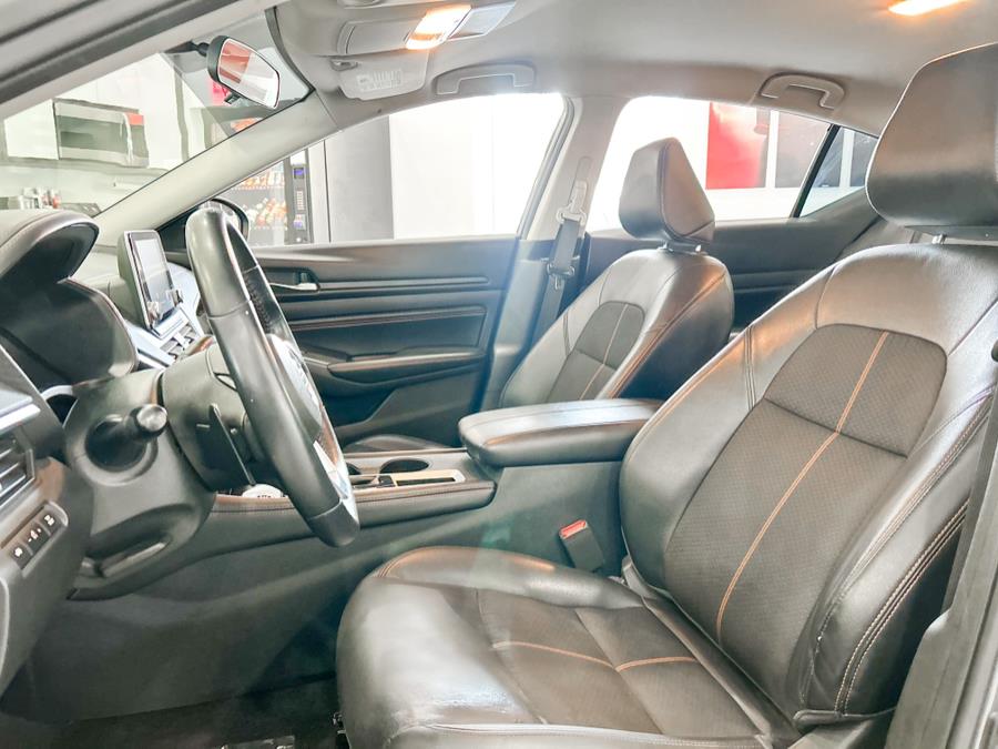 2019 Nissan Altima 2.5 SR Sedan, available for sale in Franklin Square, New York | Luxury Motor Club. Franklin Square, New York 2019 Nissan Altima 2.5 SR Sedan, available for sale in Franklin Square, New York | Luxury Motor Club. Franklin Square, New York
