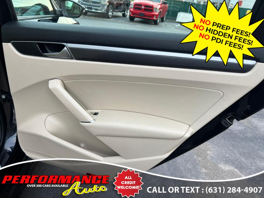 2018 Volkswagen Passat R-Line Auto, available for sale in Bohemia, New York | Performance Auto Inc. Bohemia, New York 2018 Volkswagen Passat R-Line Auto, available for sale in Bohemia, New York | Performance Auto Inc. Bohemia, New York