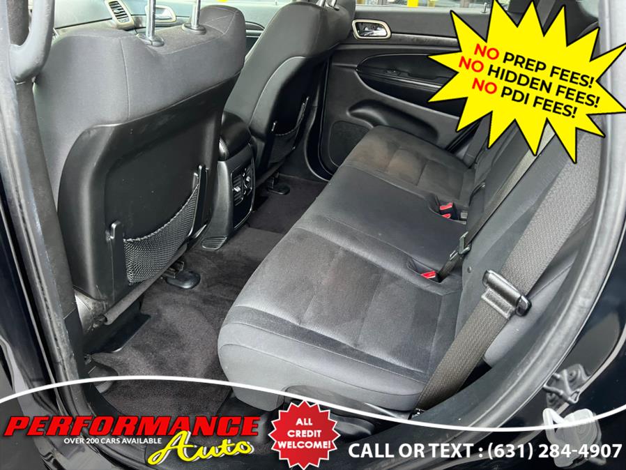 2017 Jeep Grand Cherokee Laredo 4x4, available for sale in Bohemia, New York | Performance Auto Inc. Bohemia, New York 2017 Jeep Grand Cherokee Laredo 4x4, available for sale in Bohemia, New York | Performance Auto Inc. Bohemia, New York