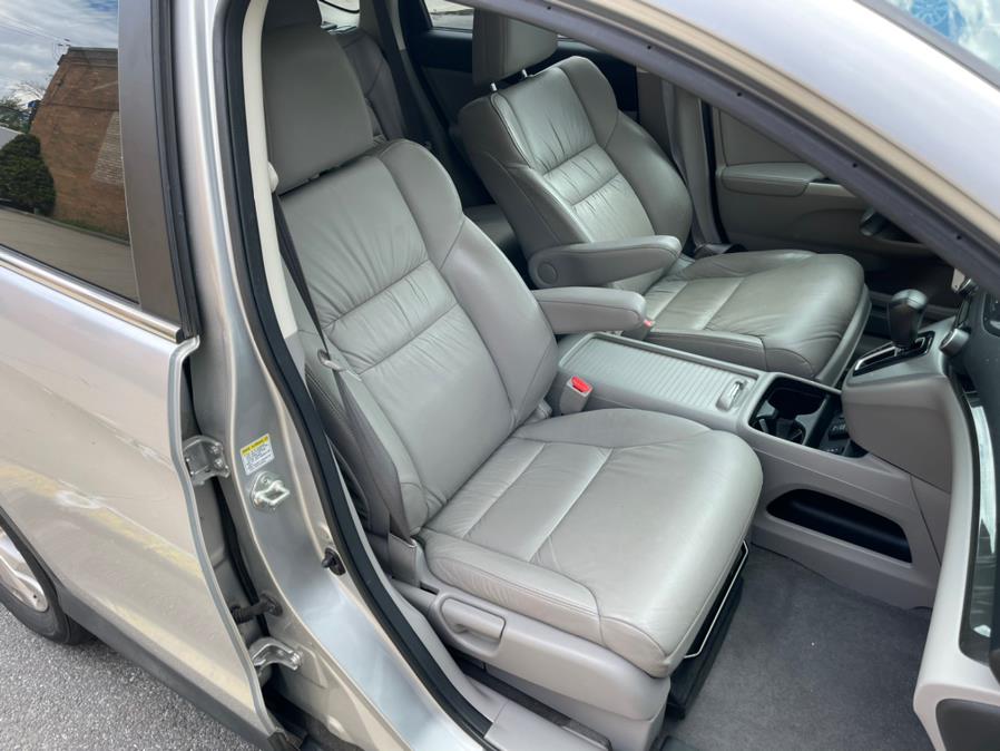 2013 Honda CR-V AWD 5dr EX-L, available for sale in Brooklyn, New York | Worlds Best Auto Inc. Brooklyn, New York 2013 Honda CR-V AWD 5dr EX-L, available for sale in Brooklyn, New York | Worlds Best Auto Inc. Brooklyn, New York