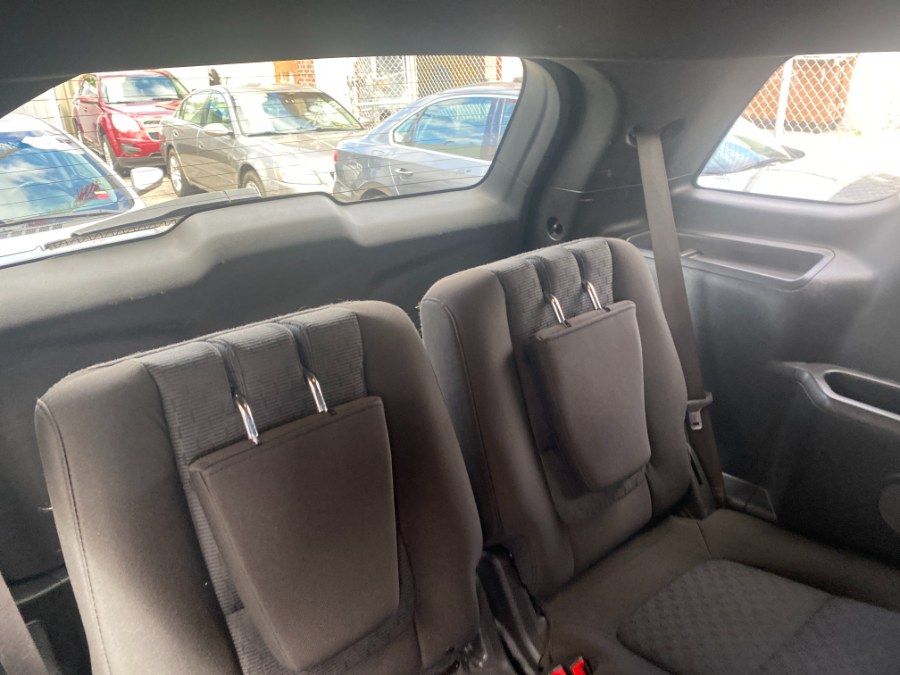 2011 Ford Explorer 4WD 4dr XLT, available for sale in Middle Village, New York | Middle Village Motors . Middle Village, New York 2011 Ford Explorer 4WD 4dr XLT, available for sale in Middle Village, New York | Middle Village Motors . Middle Village, New York