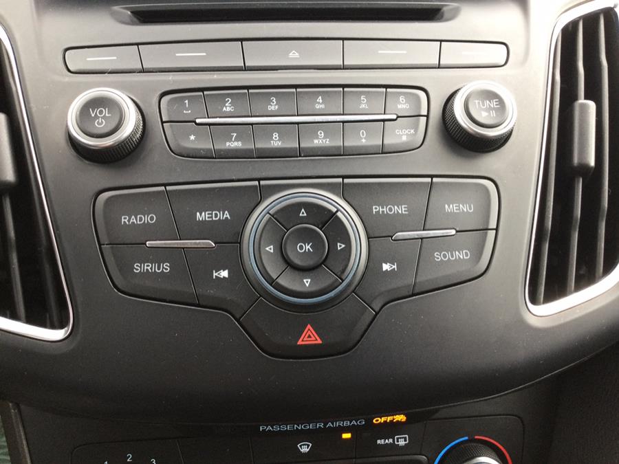 2016 Ford Focus 5dr HB SE, available for sale in Plantsville, Connecticut | L&S Automotive LLC. Plantsville, Connecticut 2016 Ford Focus 5dr HB SE, available for sale in Plantsville, Connecticut | L&S Automotive LLC. Plantsville, Connecticut