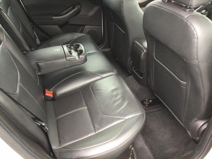 2016 Ford Focus 5dr HB SE, available for sale in Plantsville, Connecticut | L&S Automotive LLC. Plantsville, Connecticut 2016 Ford Focus 5dr HB SE, available for sale in Plantsville, Connecticut | L&S Automotive LLC. Plantsville, Connecticut