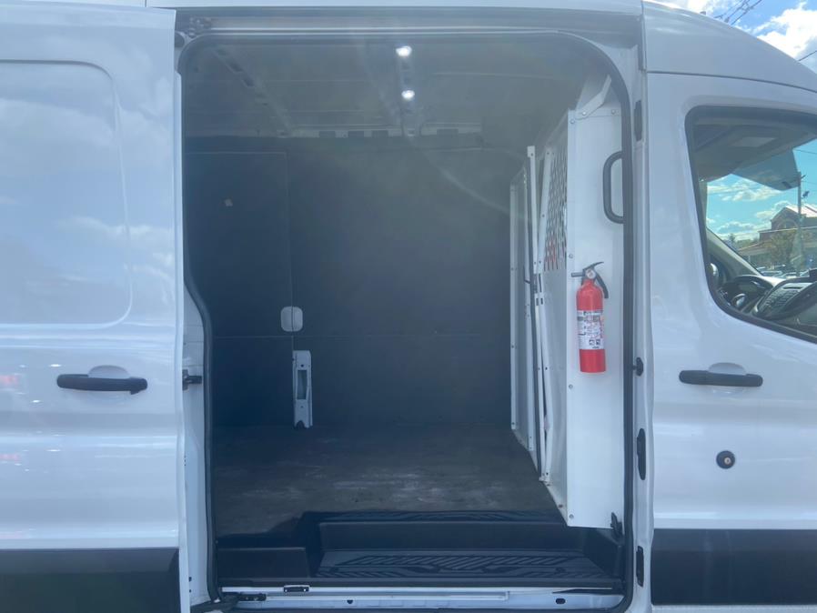 2019 Ford Transit Van T-150 148" Med Rf 8600 GVWR Sliding RH Dr, available for sale in Linden, New Jersey | Champion Used Auto Sales. Linden, New Jersey 2019 Ford Transit Van T-150 148" Med Rf 8600 GVWR Sliding RH Dr, available for sale in Linden, New Jersey | Champion Used Auto Sales. Linden, New Jersey