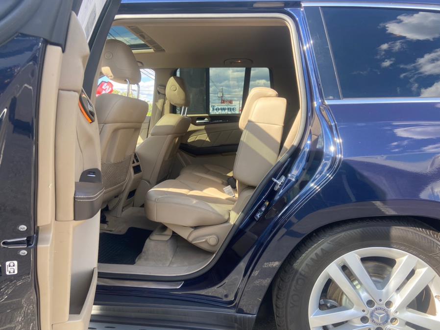 2016 Mercedes-Benz GL 4MATIC 4dr GL 450, available for sale in Linden, New Jersey | Champion Used Auto Sales. Linden, New Jersey 2016 Mercedes-Benz GL 4MATIC 4dr GL 450, available for sale in Linden, New Jersey | Champion Used Auto Sales. Linden, New Jersey