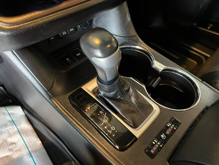 2018 Toyota Highlander Limited Platinum V6 AWD (Natl), available for sale in West Hartford, Connecticut | AutoMax. West Hartford, Connecticut 2018 Toyota Highlander Limited Platinum V6 AWD (Natl), available for sale in West Hartford, Connecticut | AutoMax. West Hartford, Connecticut