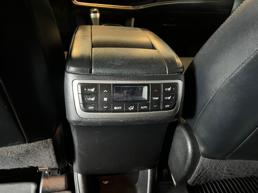 2018 Toyota Highlander Limited Platinum V6 AWD (Natl), available for sale in West Hartford, Connecticut | AutoMax. West Hartford, Connecticut 2018 Toyota Highlander Limited Platinum V6 AWD (Natl), available for sale in West Hartford, Connecticut | AutoMax. West Hartford, Connecticut