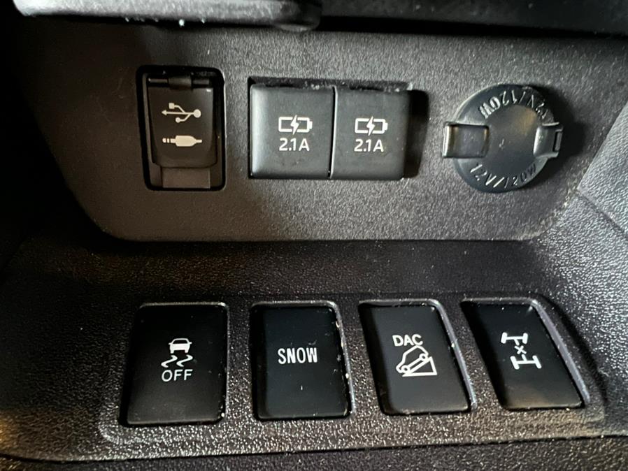 2018 Toyota Highlander Limited Platinum V6 AWD (Natl), available for sale in West Hartford, Connecticut | AutoMax. West Hartford, Connecticut 2018 Toyota Highlander Limited Platinum V6 AWD (Natl), available for sale in West Hartford, Connecticut | AutoMax. West Hartford, Connecticut