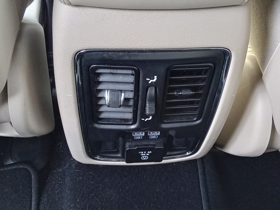 2020 Jeep Grand Cherokee Limited 4x4, available for sale in Irvington, New Jersey | NJ Used Cars Center. Irvington, New Jersey 2020 Jeep Grand Cherokee Limited 4x4, available for sale in Irvington, New Jersey | NJ Used Cars Center. Irvington, New Jersey