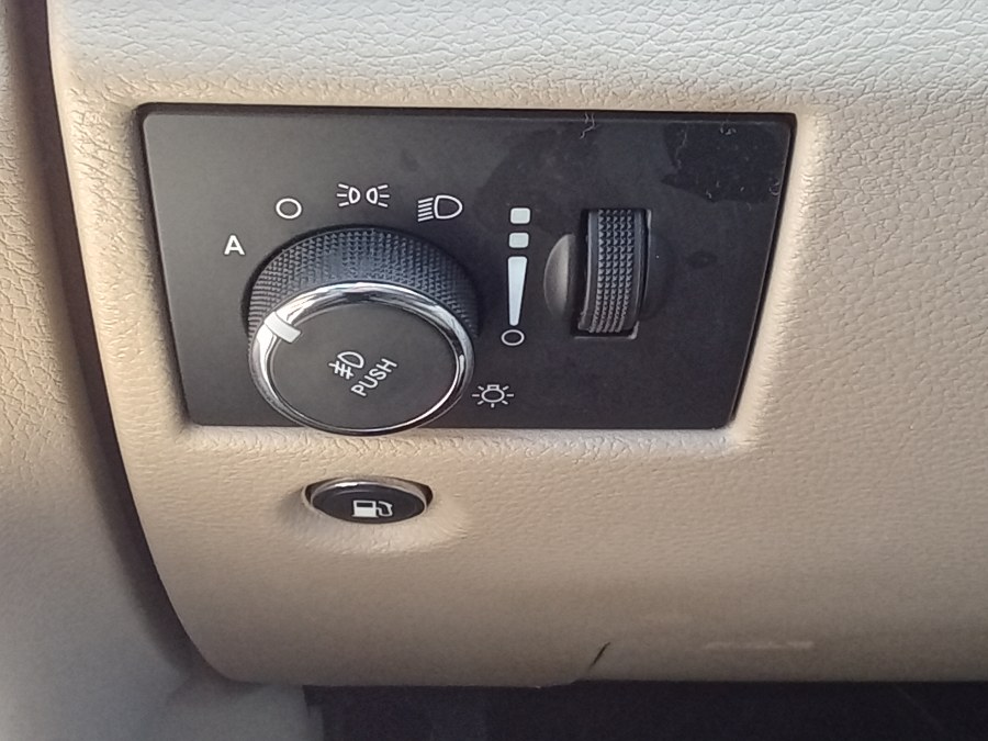 2020 Jeep Grand Cherokee Limited 4x4, available for sale in Irvington, New Jersey | NJ Used Cars Center. Irvington, New Jersey 2020 Jeep Grand Cherokee Limited 4x4, available for sale in Irvington, New Jersey | NJ Used Cars Center. Irvington, New Jersey