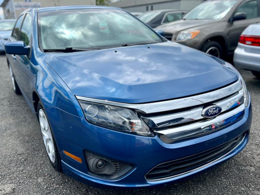 Used Ford Fusion 4dr Sdn SE FWD 2010 | Wallingford Auto Center LLC. Wallingford, Connecticut