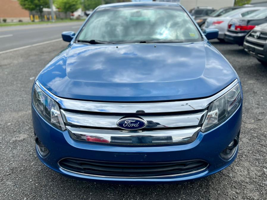 2010 Ford Fusion 4dr Sdn SE FWD, available for sale in Wallingford, Connecticut | Wallingford Auto Center LLC. Wallingford, Connecticut 2010 Ford Fusion 4dr Sdn SE FWD, available for sale in Wallingford, Connecticut | Wallingford Auto Center LLC. Wallingford, Connecticut