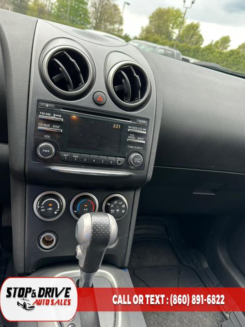 2015 Nissan Rogue Select AWD 4dr S, available for sale in East Windsor, Connecticut | Stop & Drive Auto Sales. East Windsor, Connecticut 2015 Nissan Rogue Select AWD 4dr S, available for sale in East Windsor, Connecticut | Stop & Drive Auto Sales. East Windsor, Connecticut