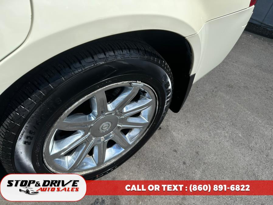 2005 Chrysler 300 4dr Sdn 300C *Ltd Avail*, available for sale in East Windsor, Connecticut | Stop & Drive Auto Sales. East Windsor, Connecticut 2005 Chrysler 300 4dr Sdn 300C *Ltd Avail*, available for sale in East Windsor, Connecticut | Stop & Drive Auto Sales. East Windsor, Connecticut