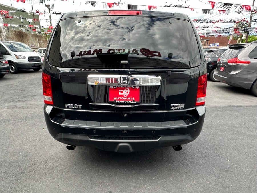 2015 Honda Pilot 4WD 4dr Touring w/RES & Navi, available for sale in Paterson, New Jersey | DZ Automall. Paterson, New Jersey 2015 Honda Pilot 4WD 4dr Touring w/RES & Navi, available for sale in Paterson, New Jersey | DZ Automall. Paterson, New Jersey