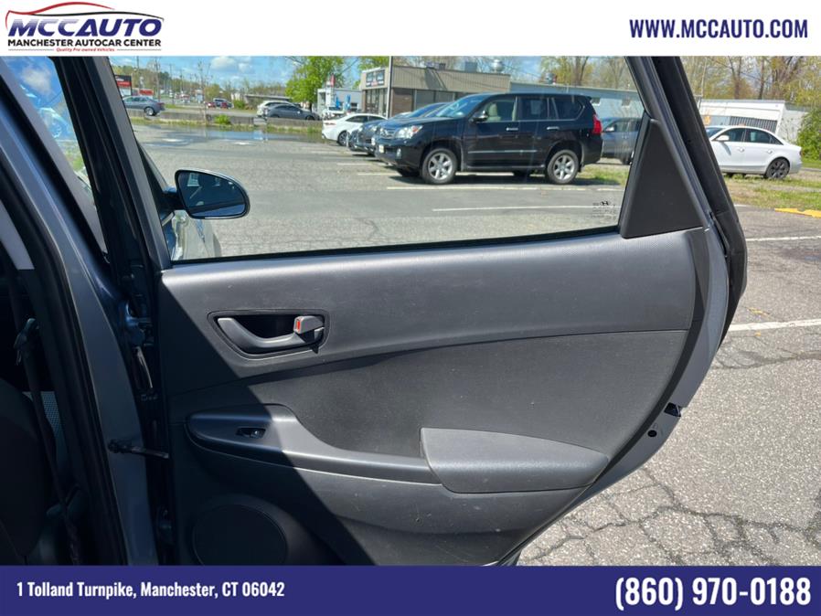 2019 Hyundai Kona SE Auto AWD, available for sale in Manchester, Connecticut | Manchester Autocar Center. Manchester, Connecticut 2019 Hyundai Kona SE Auto AWD, available for sale in Manchester, Connecticut | Manchester Autocar Center. Manchester, Connecticut