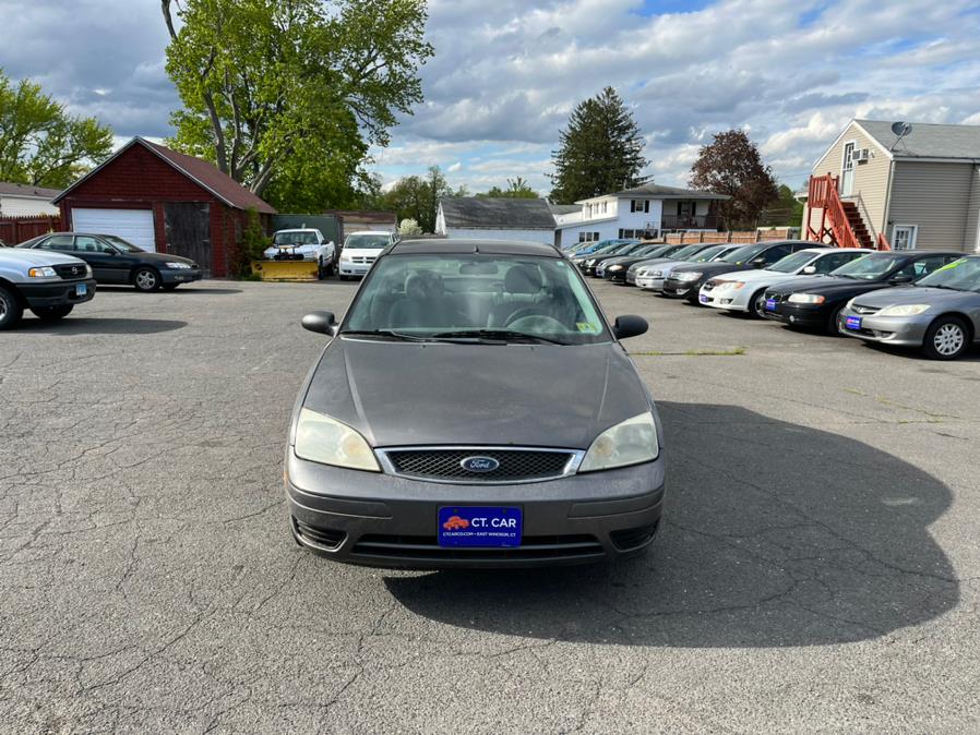2006 Ford Focus 4dr Sdn ZX4 SE, available for sale in East Windsor, Connecticut | CT Car Co LLC. East Windsor, Connecticut 2006 Ford Focus 4dr Sdn ZX4 SE, available for sale in East Windsor, Connecticut | CT Car Co LLC. East Windsor, Connecticut