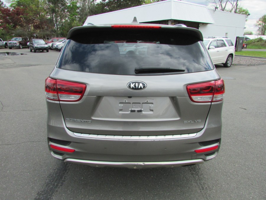 2016 Kia Sorento AWD 4dr 3.3L SX, available for sale in East Windsor, Connecticut | United Auto Sales of E Windsor, Inc. East Windsor, Connecticut 2016 Kia Sorento AWD 4dr 3.3L SX, available for sale in East Windsor, Connecticut | United Auto Sales of E Windsor, Inc. East Windsor, Connecticut