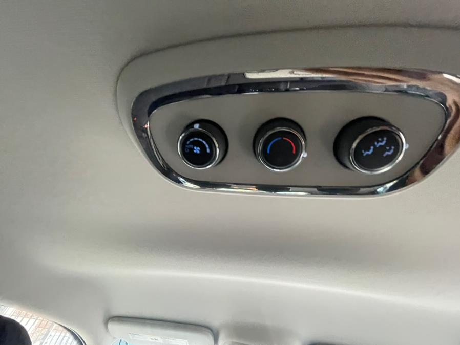 2014 Dodge Durango AWD 4dr SXT, available for sale in Irvington, New Jersey | Elis Motors Corp. Irvington, New Jersey 2014 Dodge Durango AWD 4dr SXT, available for sale in Irvington, New Jersey | Elis Motors Corp. Irvington, New Jersey