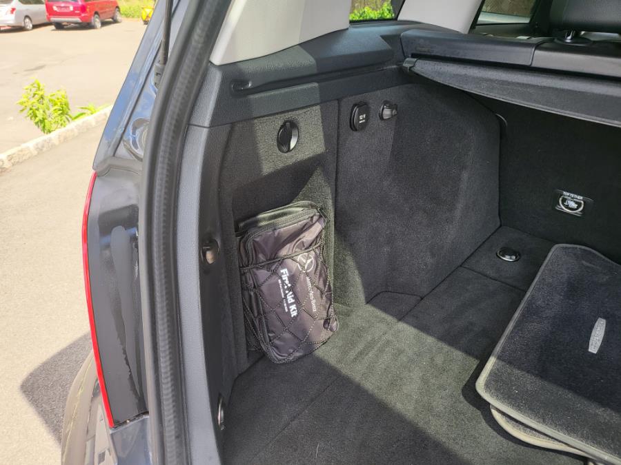 2010 Mercedes-Benz GLK-Class 4MATIC 4dr GLK350, available for sale in Irvington, New Jersey | Elis Motors Corp. Irvington, New Jersey 2010 Mercedes-Benz GLK-Class 4MATIC 4dr GLK350, available for sale in Irvington, New Jersey | Elis Motors Corp. Irvington, New Jersey